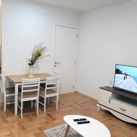 Апартаменты Venezia *